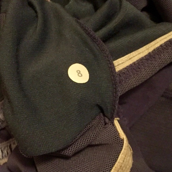 🎉Sold🎉Lululemon Ruched Dance-Strap Tank, size 8 - Picture 6 of 7